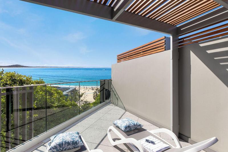 71 Hastings Street - Beachfront image