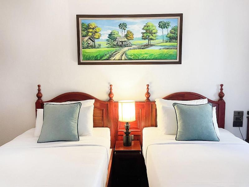 U Luang Prabang image