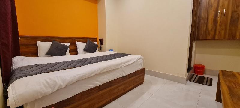 Goroomgo Gp Mall Road Nainital — photo 28