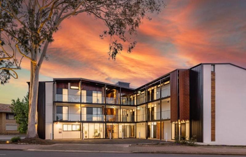 The Osmond Motel & Apartments image