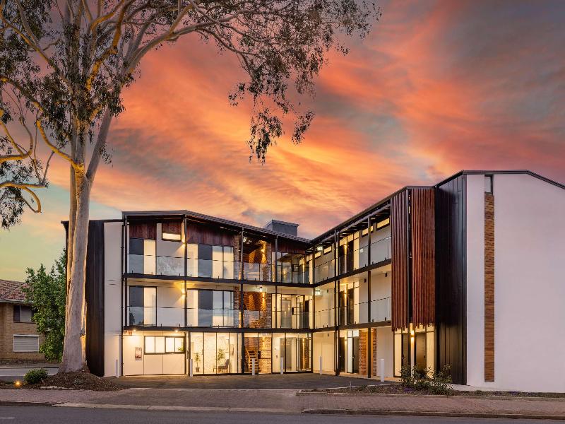 The Osmond Motel & Apartments image