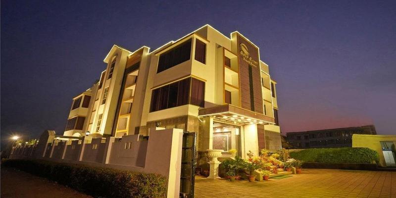 Gold Coast Beach Resort image