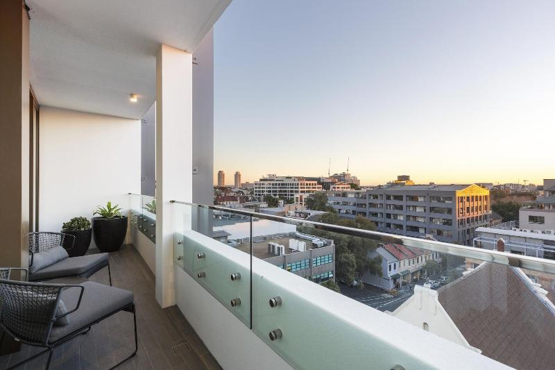 Botanik Apartment Hotel image