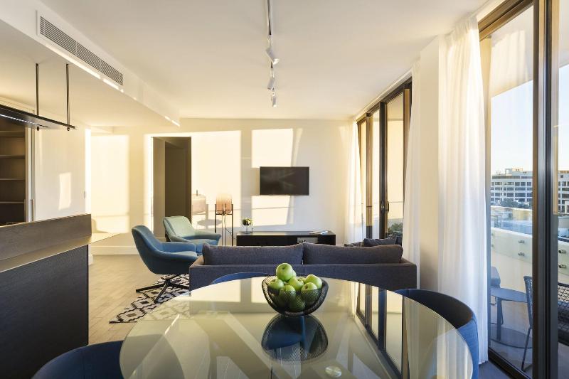 Botanik Apartment Hotel image