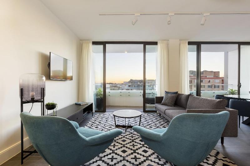 Botanik Apartment Hotel image