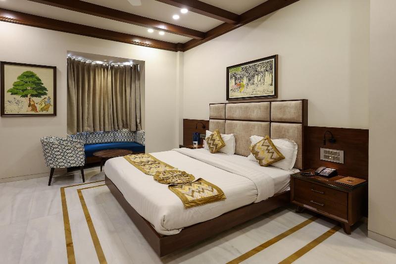 Vrinda Hotel image