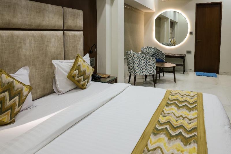 Vrinda Hotel image