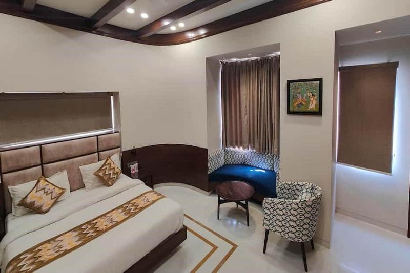 Vrinda Hotel image