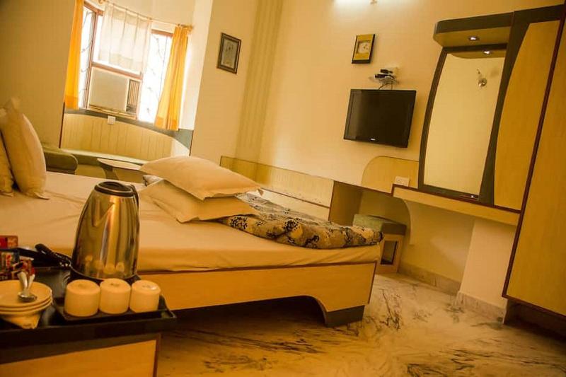 Vrinda Hotel image