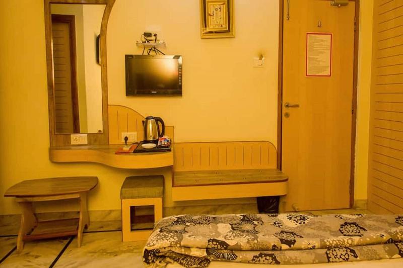 Vrinda Hotel image