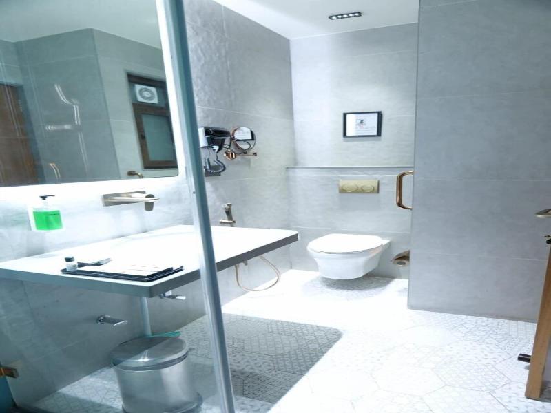 Vrinda Hotel image