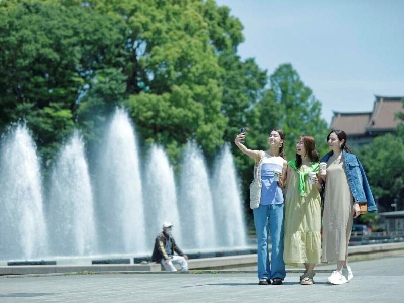 &here Tokyo Ueno image
