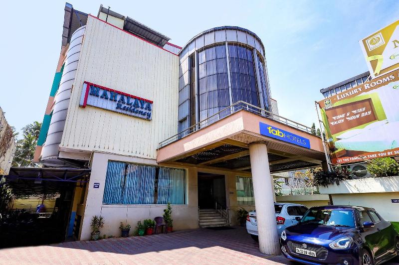 Fabhotel Prime Mahalaya Residency image