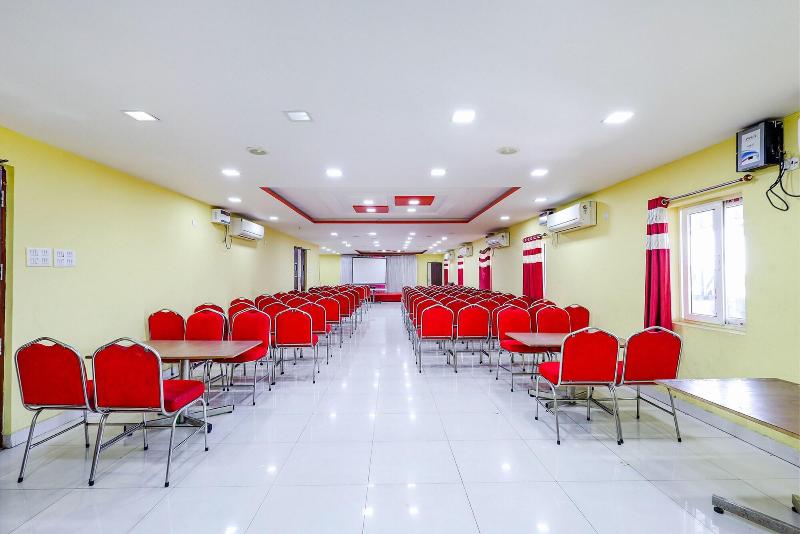 Fabhotel Prime Mahalaya Residency image