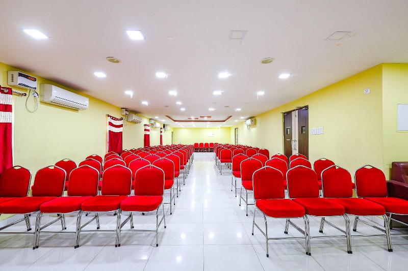 Fabhotel Prime Mahalaya Residency image