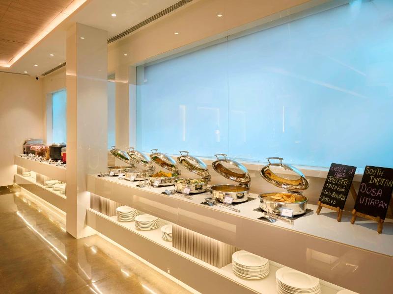 Delite Sarovar Portico Faridabad image