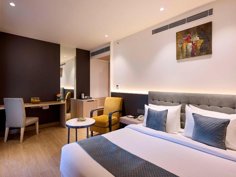 Delite Sarovar Portico Faridabad image