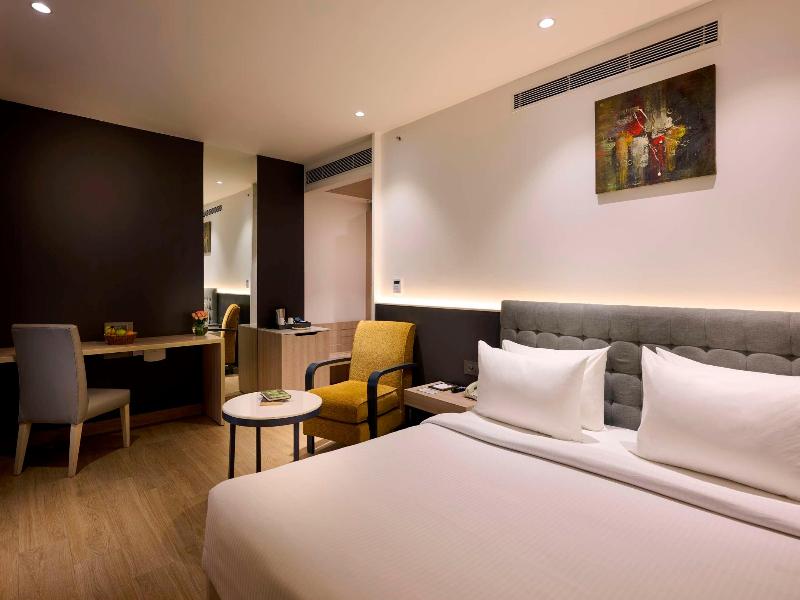 Delite Sarovar Portico Faridabad image