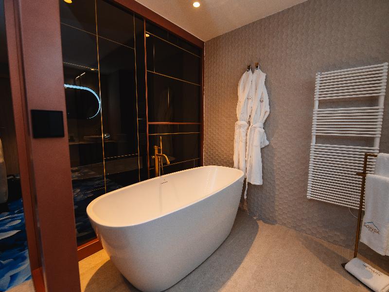 Nomada House By SH Hoteles image