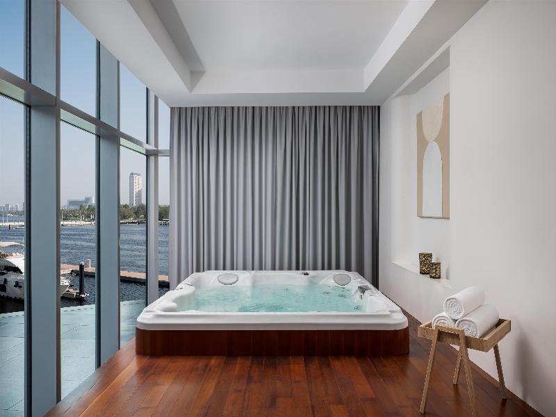 Hilton Dubai Creek Hotel & Residences image