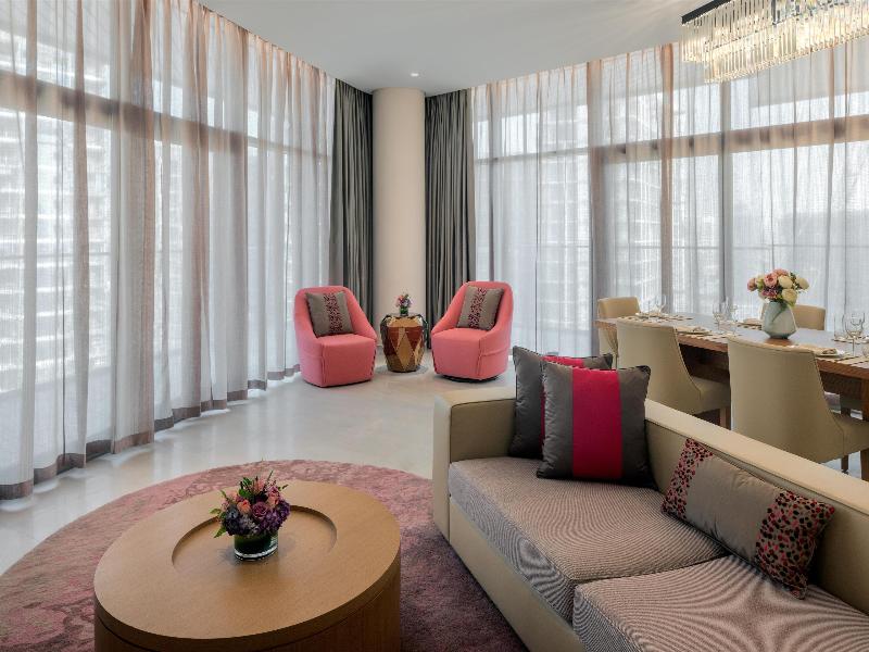 Hilton Dubai Creek Hotel & Residences image