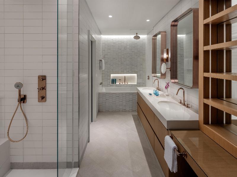Hilton Dubai Creek Hotel & Residences image
