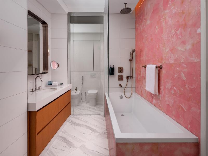 Hilton Dubai Creek Hotel & Residences image