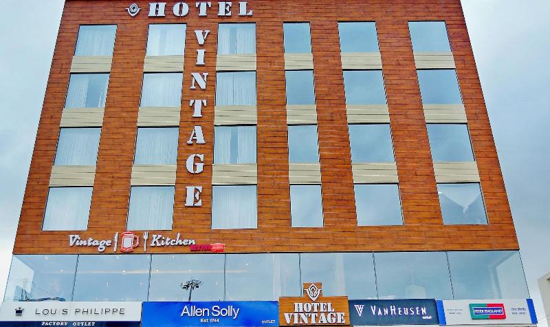 Hotel Vintage image