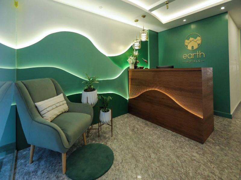 Earth Hotels image