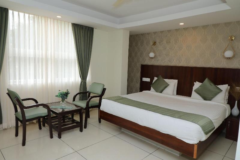 Earth Hotels image