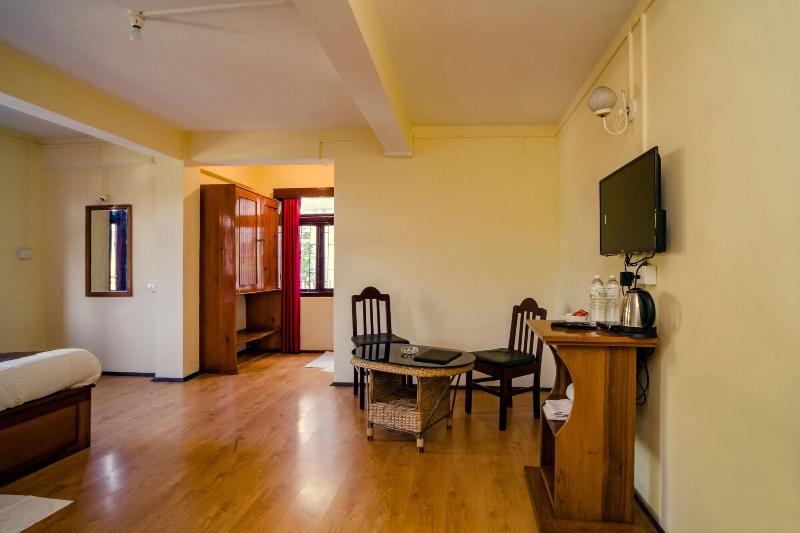 Magpie Mall Road Residency - Mg Marg image