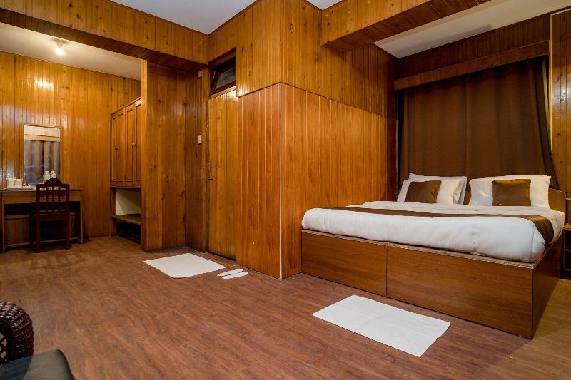 Magpie Mall Road Residency - Mg Marg image