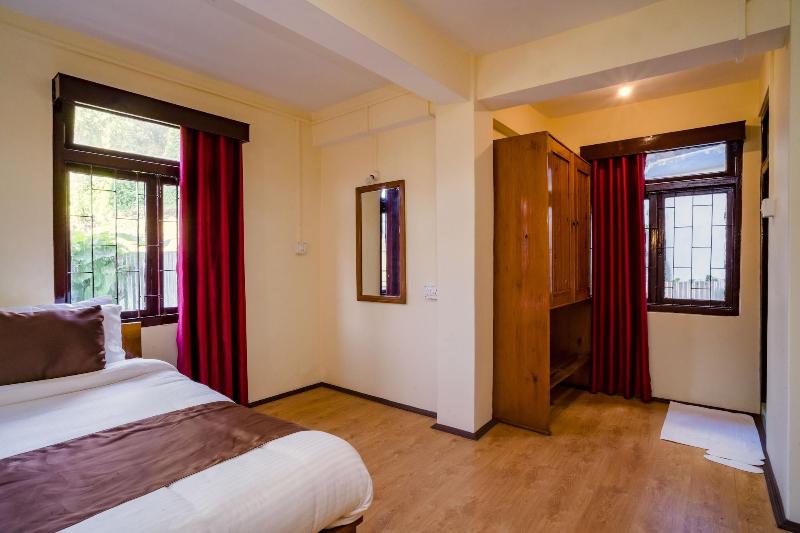 Magpie Mall Road Residency - Mg Marg image