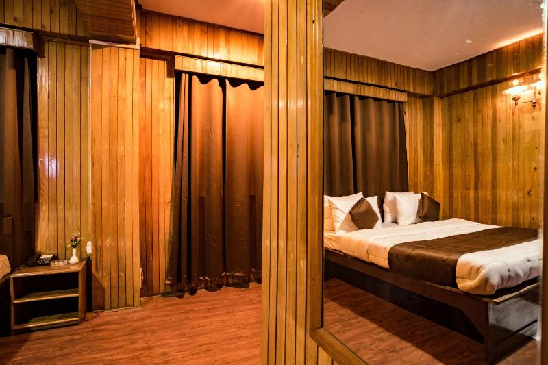 Magpie Mall Road Residency - Mg Marg image