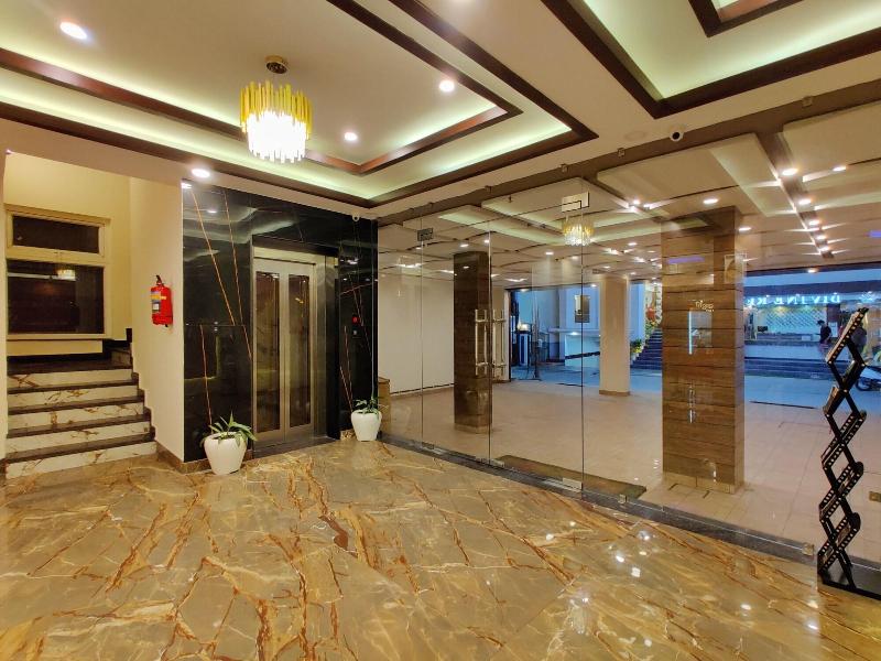 Hotel Divine Residency image