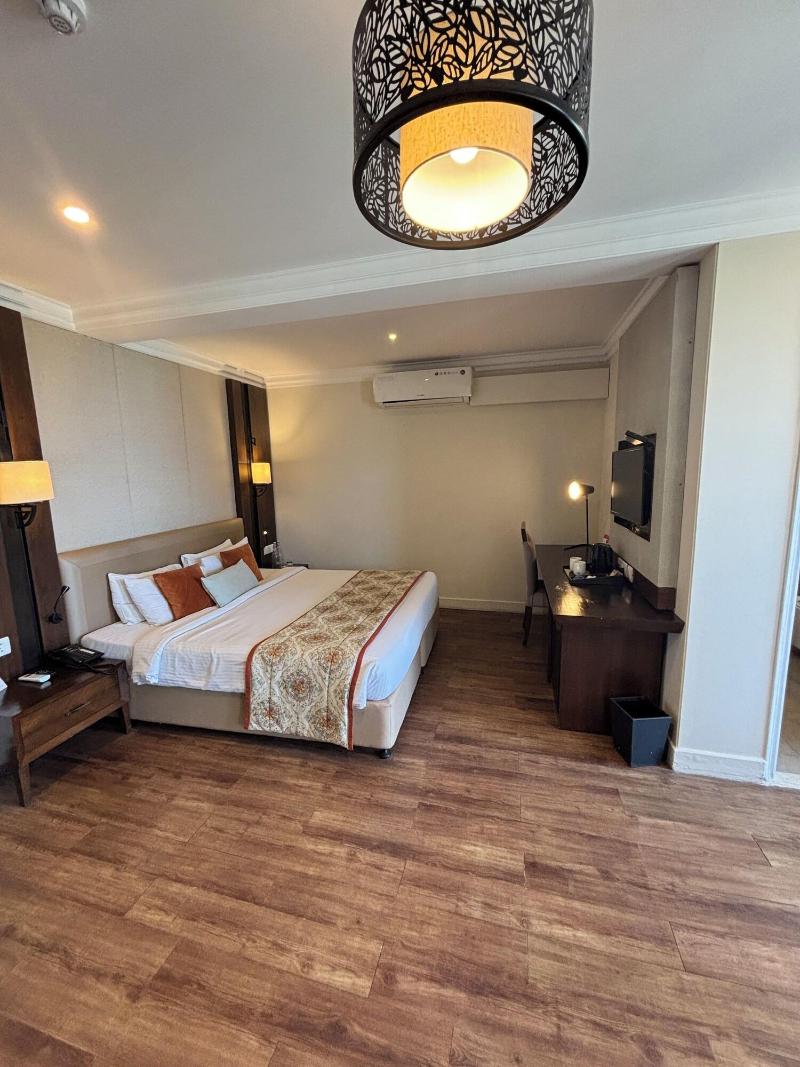Regenta Resort & Spa Mashobra image