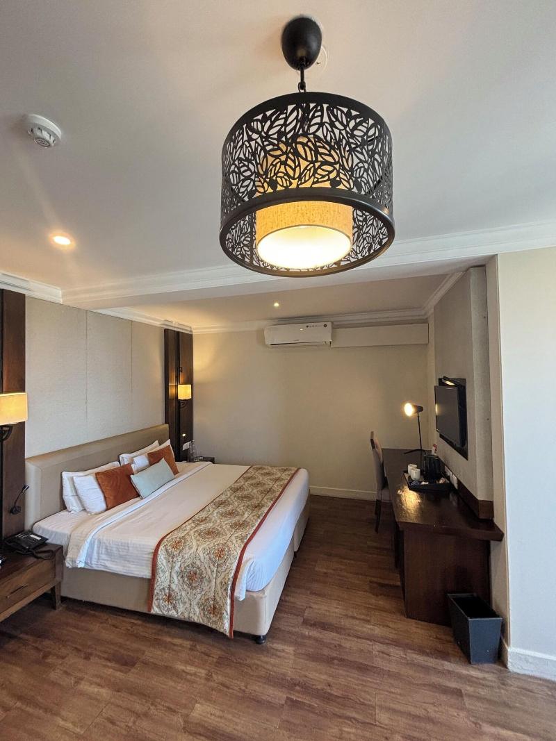 Regenta Resort & Spa Mashobra image