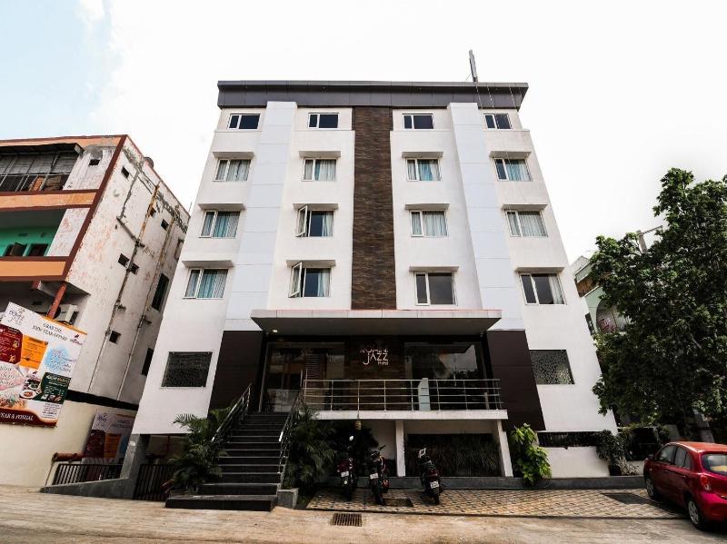 Rohhotel image