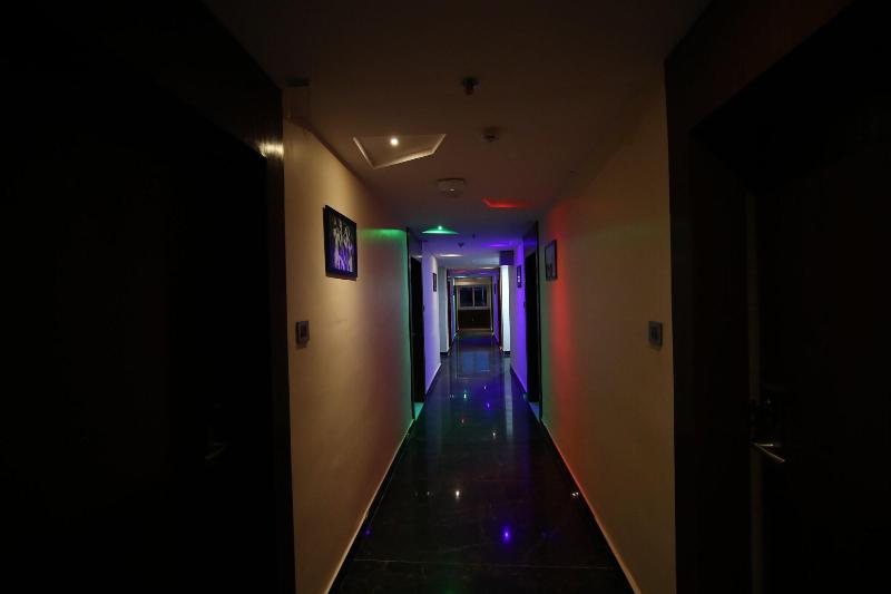 Rohhotel image
