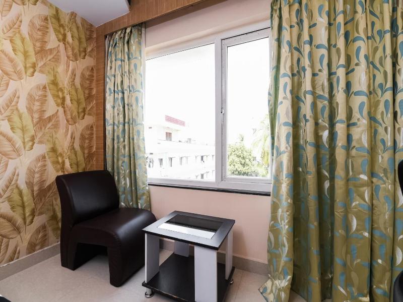 Rohhotel image