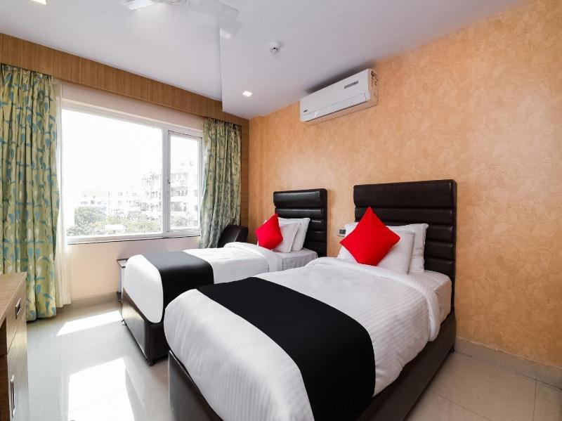 Rohhotel image