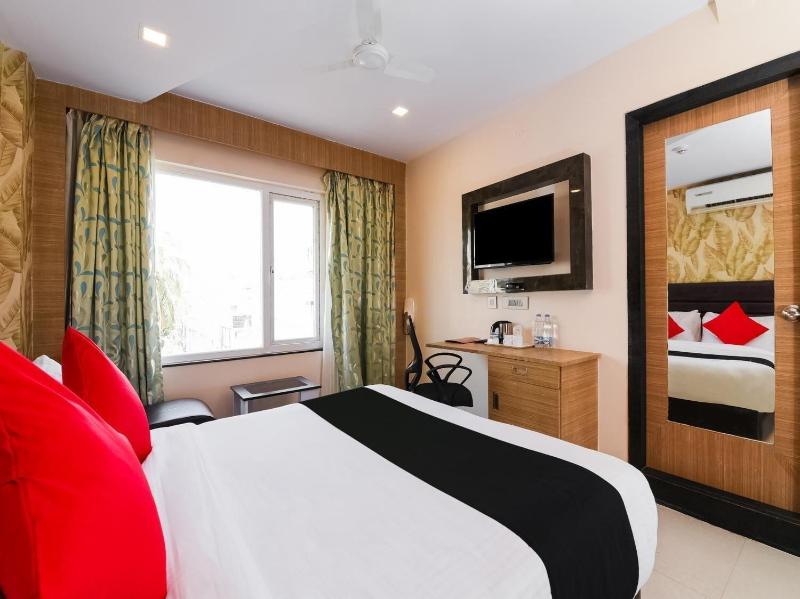 Rohhotel image