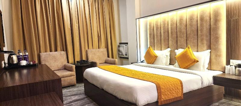 Brinjal Hotels image