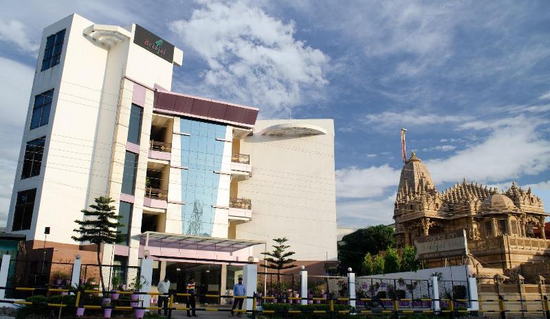 Brinjal Hotels image
