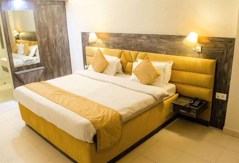 Brinjal Hotels image
