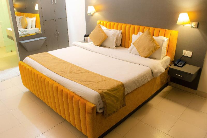 Brinjal Hotels image