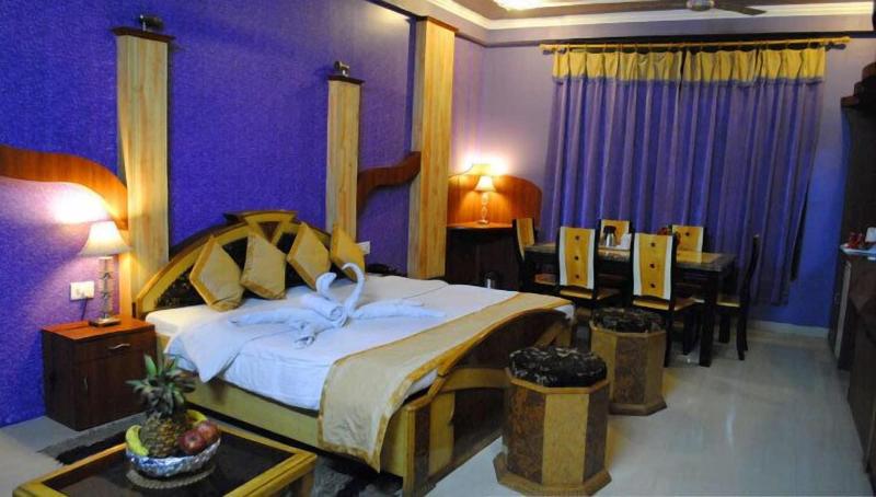 Brinjal Hotels image