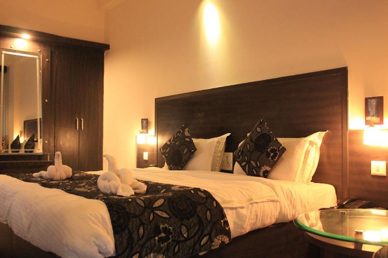 Brinjal Hotels image