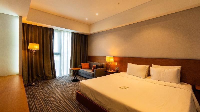 Incheon Airport Global Hotel & Suites image