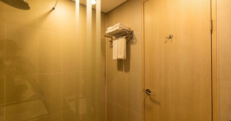 Incheon Airport Global Hotel & Suites image